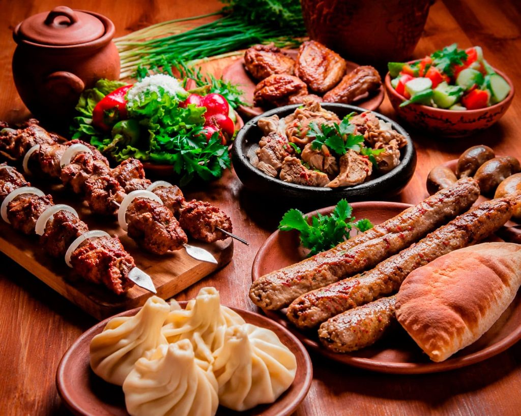 Блюда кавказской кухни: топ-10 вкусностей Северного Кавказа, которые стоит попробовать