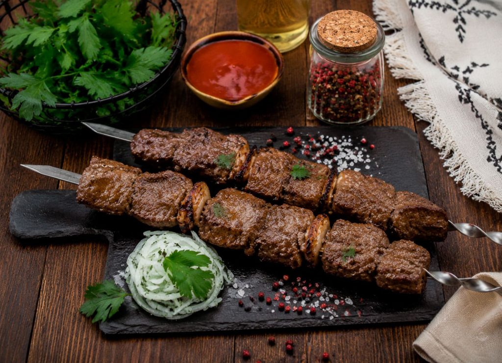Блюда кавказской кухни: топ-10 вкусностей Северного Кавказа, которые стоит попробовать